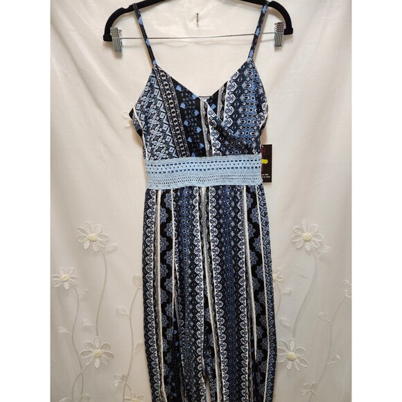 No Boundaries Womens M Blue Babydoll Jumpsuit Open Legs Boho Crochet Tribal Y2K - Picture 2 of 16